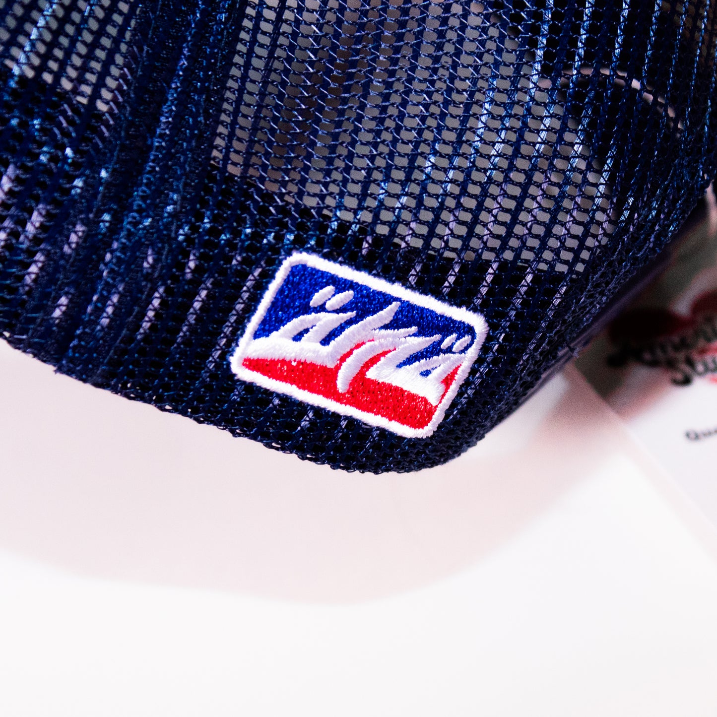 AMERICANA TRUCKER HAT TWO-TONE